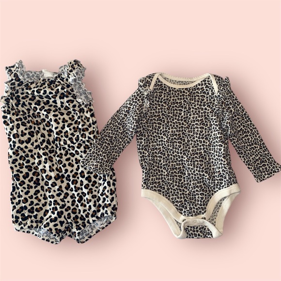 Cheetah Print Bodysuit Set. Size 6-12 months - Picture 1 of 10